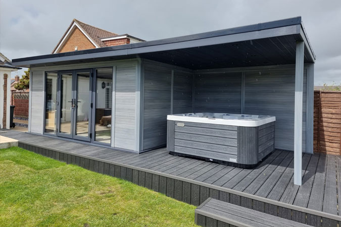 garden room used as a hot tub party zone brighton sussex